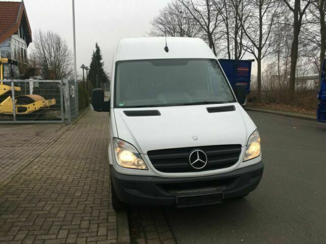 Mercedes-Benz 300-serie 313 cdi Sprinter German Truck - כלי רכב מסחרי עם לוח: תמונה 1 Mercedes-Benz 300-serie 313 cdi Sprinter German Truck - כלי רכב מסחרי עם לוח: תמונה 1