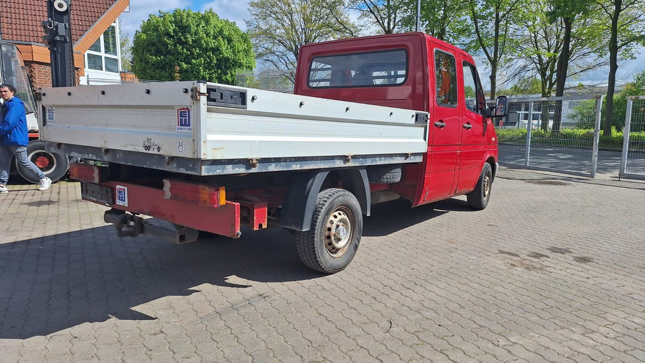 Mercedes-Benz 313 Pritsche Doppelkabine - כלי רכב מסחרי במיטה שטוחה, כלי רכב מסחרי קומבי: תמונה 4 Mercedes-Benz 313 Pritsche Doppelkabine - כלי רכב מסחרי במיטה שטוחה, כלי רכב מסחרי קומבי: תמונה 4