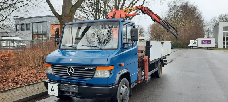 Mercedes-Benz 814 Pritsche mit Kran+Greifer - משאית צד נופל/ שטוחה, משאית מנוף: תמונה 3 Mercedes-Benz 814 Pritsche mit Kran+Greifer - משאית צד נופל/ שטוחה, משאית מנוף: תמונה 3