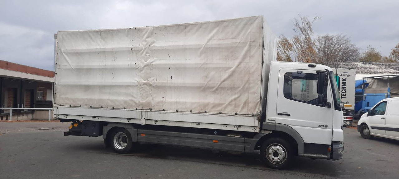 Mercedes-Benz 816 Pritsche Plane - כלי רכב מסחרי עם וילונות צד: תמונה 4 Mercedes-Benz 816 Pritsche Plane - כלי רכב מסחרי עם וילונות צד: תמונה 4