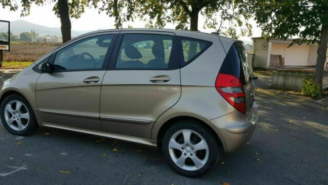 Mercedes-Benz A 200 CDI - מכונית: תמונה 4 Mercedes-Benz A 200 CDI - מכונית: תמונה 4
