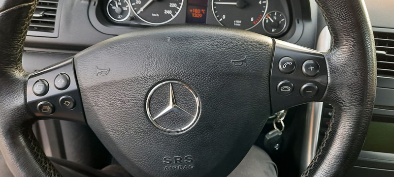 האצ'בק Mercedes-Benz A-Klasse 180 A 180 CDI AVANTGARDE: תמונה 8
