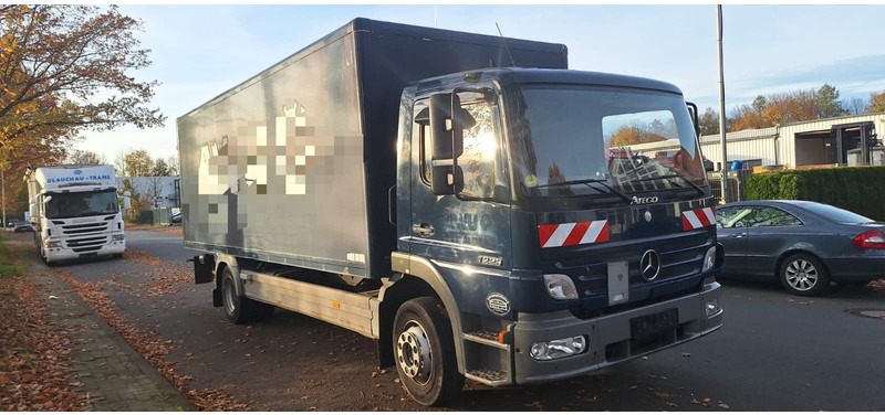 Mercedes-Benz Atego 1223 - משאית תיבה: תמונה 3 Mercedes-Benz Atego 1223 - משאית תיבה: תמונה 3