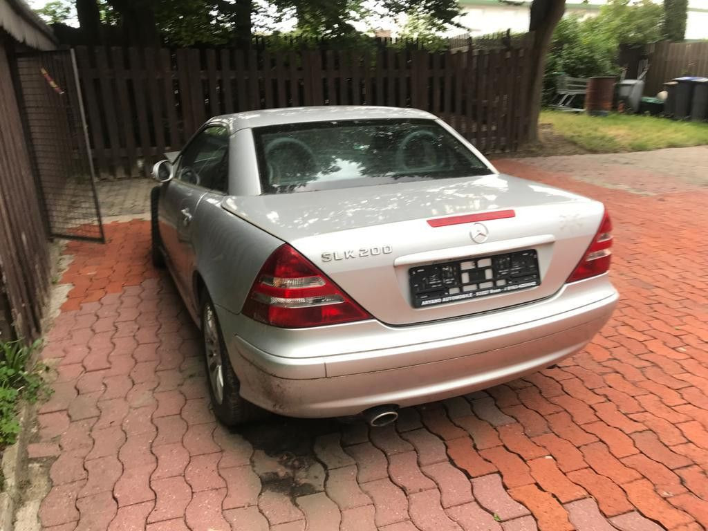 Mercedes-Benz SLK 200 Kompressor - מכונית: תמונה 3 Mercedes-Benz SLK 200 Kompressor - מכונית: תמונה 3