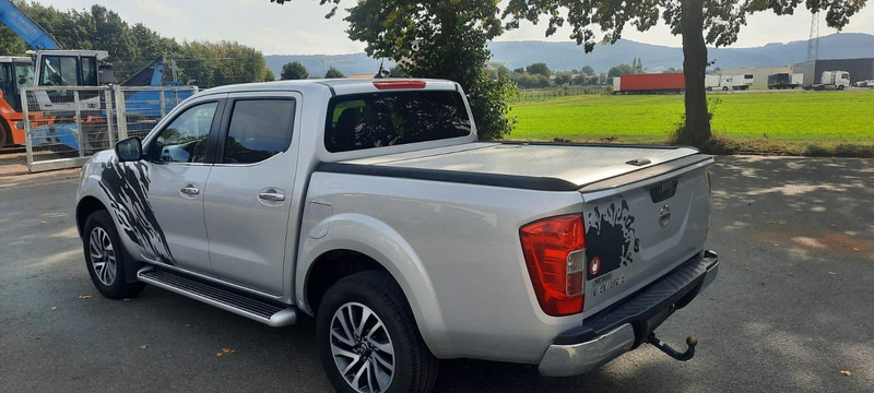 Nissan Navara NP300 N-Connecta Double Cab 4x4 - מכונית: תמונה 3 Nissan Navara NP300 N-Connecta Double Cab 4x4 - מכונית: תמונה 3