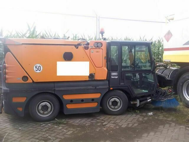 Schmidt Compact 200 German Maschine - מטאטא כבישים: תמונה 1 Schmidt Compact 200 German Maschine - מטאטא כבישים: תמונה 1