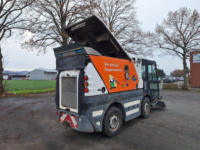 Schmidt Hagen Kehrmaschine K449 - מטאטא כבישים: תמונה 5 Schmidt Hagen Kehrmaschine K449 - מטאטא כבישים: תמונה 5