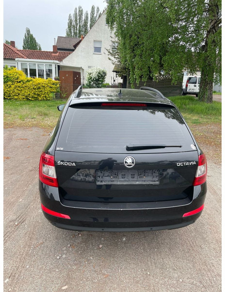 Škoda Octavia 2.0 TDI Green tec Solution Combi - מכונית: תמונה 5 Škoda Octavia 2.0 TDI Green tec Solution Combi - מכונית: תמונה 5