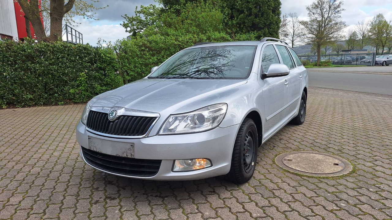 Skoda Octavia - מכונית: תמונה 1 Skoda Octavia - מכונית: תמונה 1