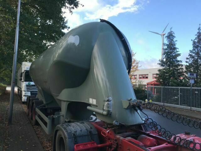 Spitzer SF 2734/2P Zement/Silo German Fahrzeug - סמיטריילר מכל: תמונה 3 Spitzer SF 2734/2P Zement/Silo German Fahrzeug - סמיטריילר מכל: תמונה 3