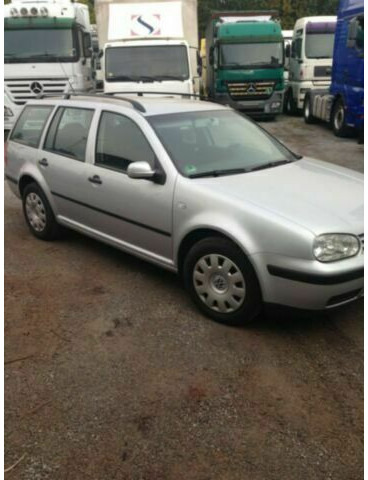 Volkswagen Golf Variant 1.9 TDI Comfortline - רכב סטיישן: תמונה 3 Volkswagen Golf Variant 1.9 TDI Comfortline - רכב סטיישן: תמונה 3