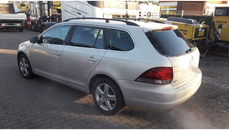 Volkswagen Golf Variant Style - רכב סטיישן: תמונה 4 Volkswagen Golf Variant Style - רכב סטיישן: תמונה 4