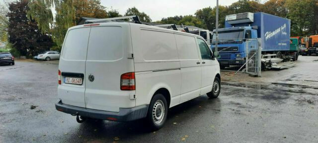 Volkswagen Transporter TDI Kastenwagen Lang - כלי רכב מסחרי קטן: תמונה 4 Volkswagen Transporter TDI Kastenwagen Lang - כלי רכב מסחרי קטן: תמונה 4