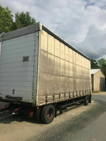 Volvo FH12-420 Euro:4Plane Spriegel mit LBW 3000kg - משאית וילונות צד: תמונה 5 Volvo FH12-420 Euro:4Plane Spriegel mit LBW 3000kg - משאית וילונות צד: תמונה 5