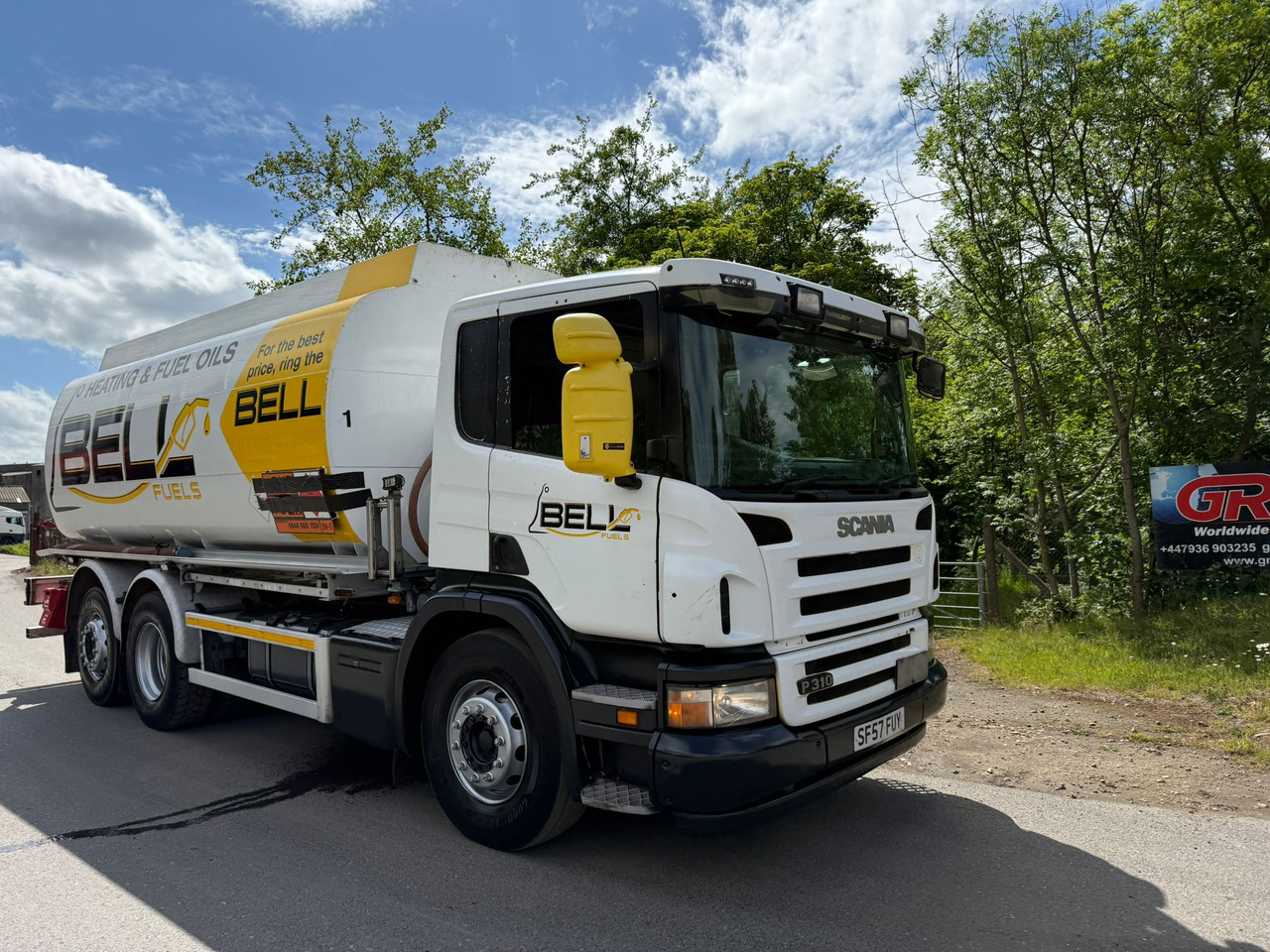 2007 Scania P310 Fuel Tanker - משאית מכל: תמונה 1 2007 Scania P310 Fuel Tanker - משאית מכל: תמונה 1