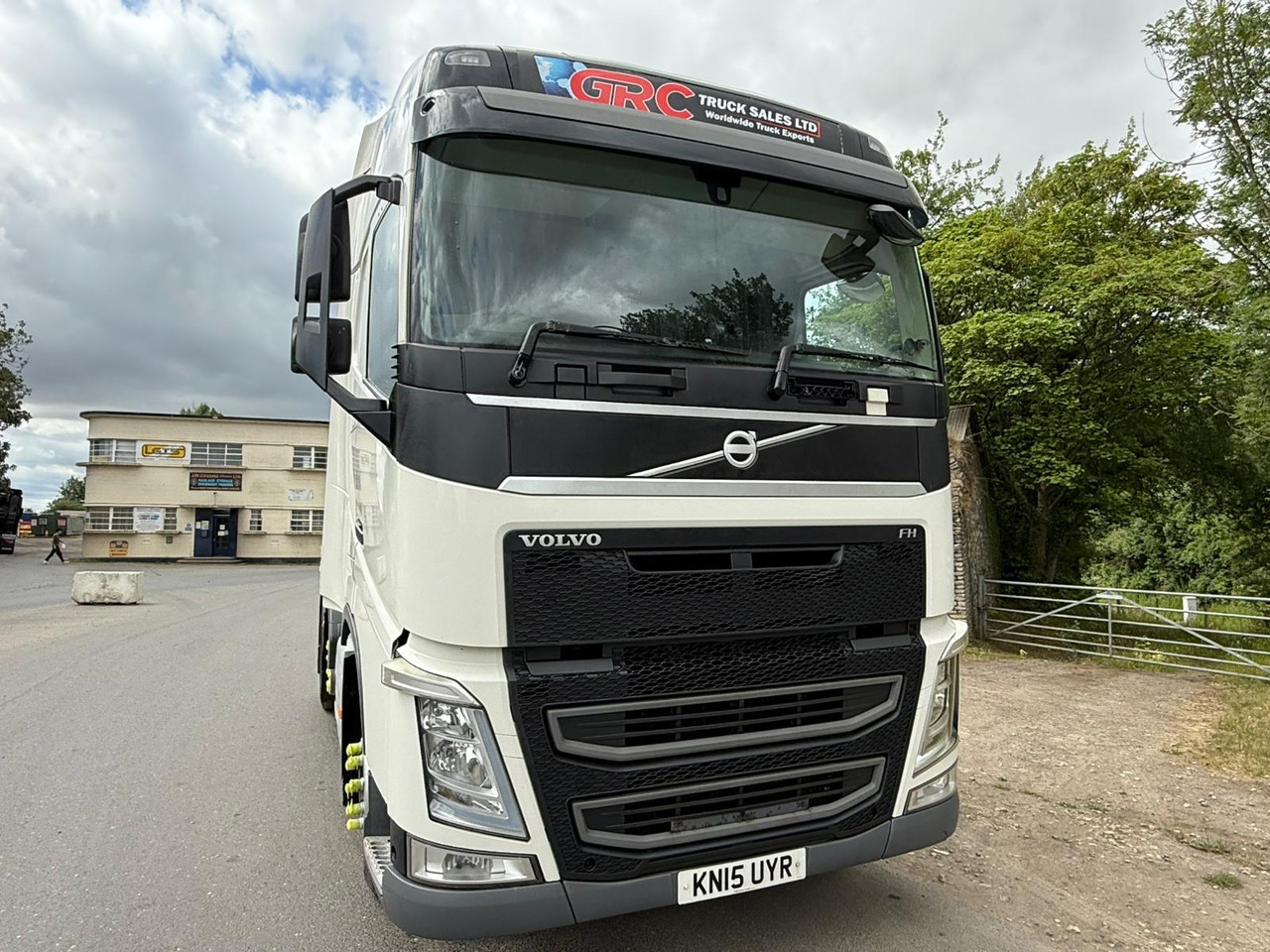 2015 Volvo FH 460 Tractor Unit - יחידת טרקטור: תמונה 2 2015 Volvo FH 460 Tractor Unit - יחידת טרקטור: תמונה 2