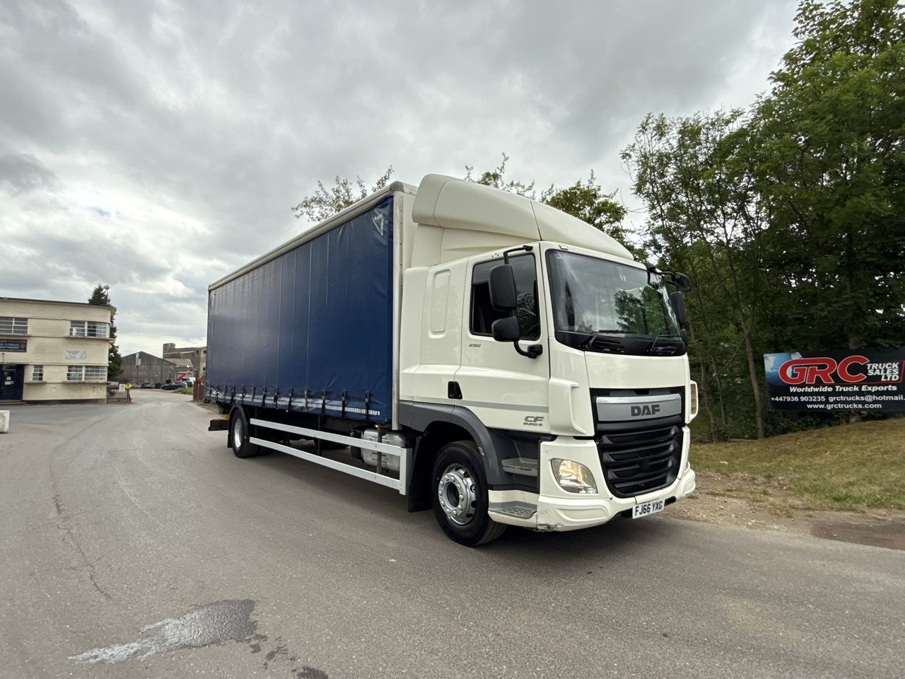 2016 DAF CF 250 Curtainside Truck - משאית וילונות צד: תמונה 3 2016 DAF CF 250 Curtainside Truck - משאית וילונות צד: תמונה 3
