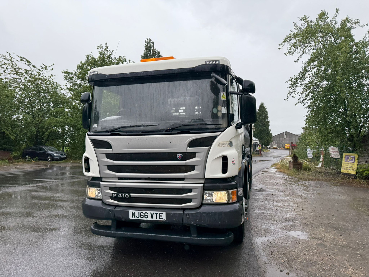 מזהיר 2016 Scania P410 Tipper Truck: תמונה 9