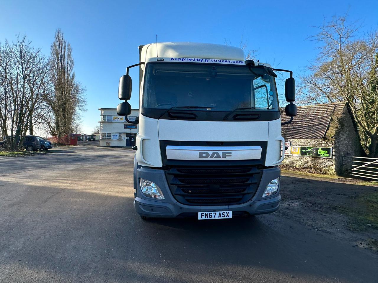 2017 DAF CF 230 Curtainsider Truck - משאית וילונות צד: תמונה 4 2017 DAF CF 230 Curtainsider Truck - משאית וילונות צד: תמונה 4