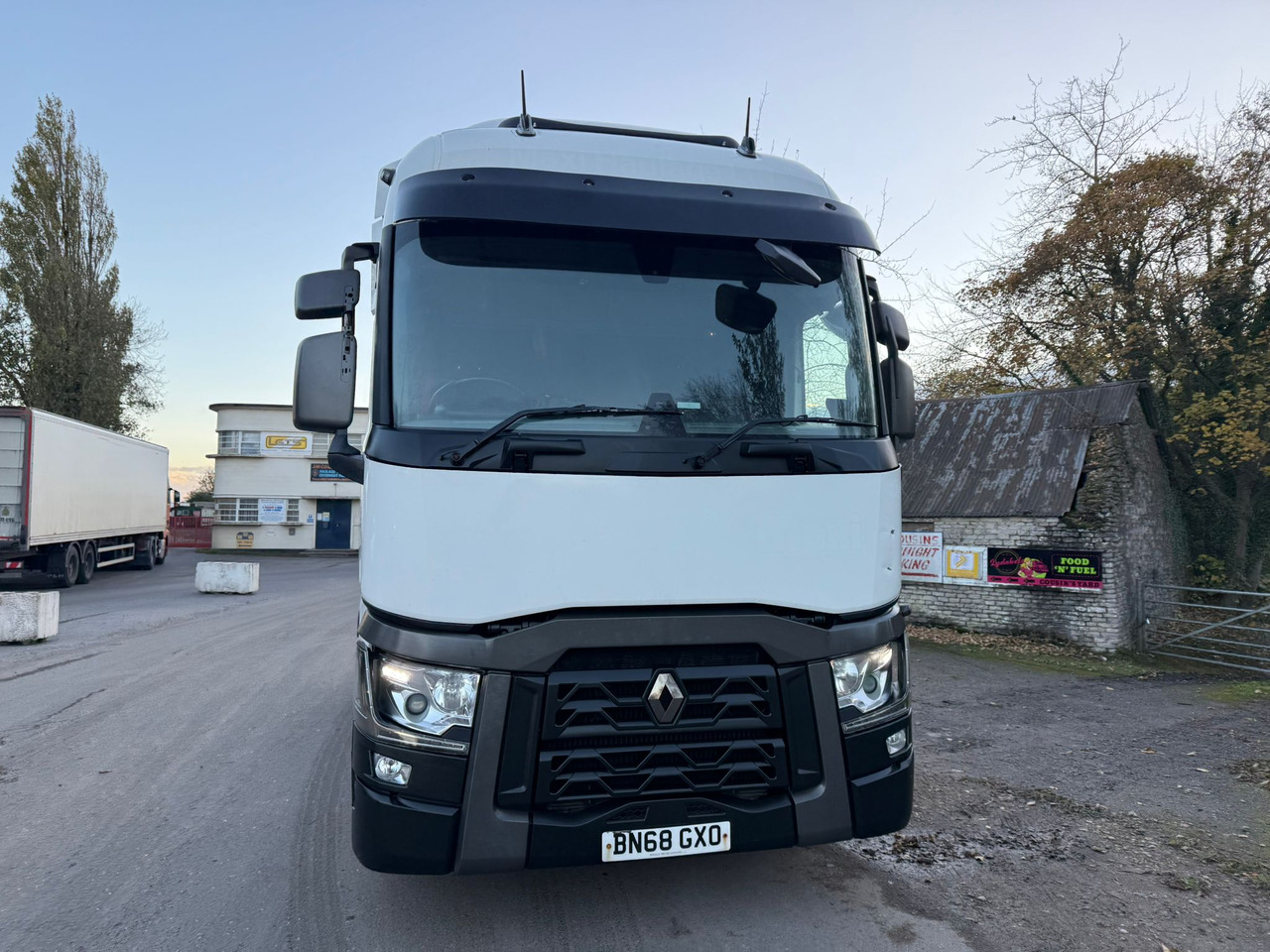2019 Renault T480 Tractor Unit - יחידת טרקטור: תמונה 3 2019 Renault T480 Tractor Unit - יחידת טרקטור: תמונה 3