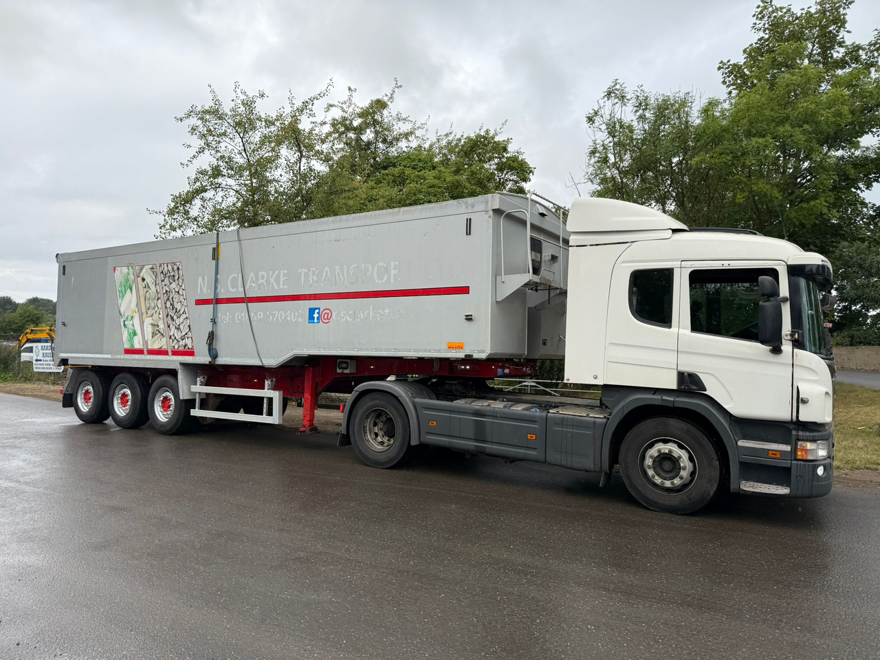 SDC triaxle Trailer - סמיטריילר עם מזהיר: תמונה 2 SDC triaxle Trailer - סמיטריילר עם מזהיר: תמונה 2