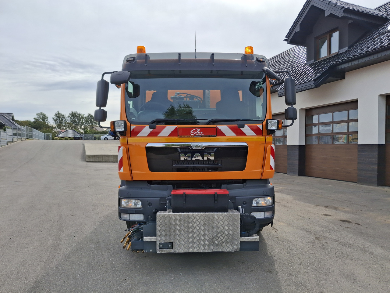 MAN TGM 18.250 Zamiatarka Kupper Weisser BROCK 2 Motoren Szczotki L/R PM10 Odchwaszczarka - מטאטא כבישים: תמונה 2 MAN TGM 18.250 Zamiatarka Kupper Weisser BROCK 2 Motoren Szczotki L/R PM10 Odchwaszczarka - מטאטא כבישים: תמונה 2