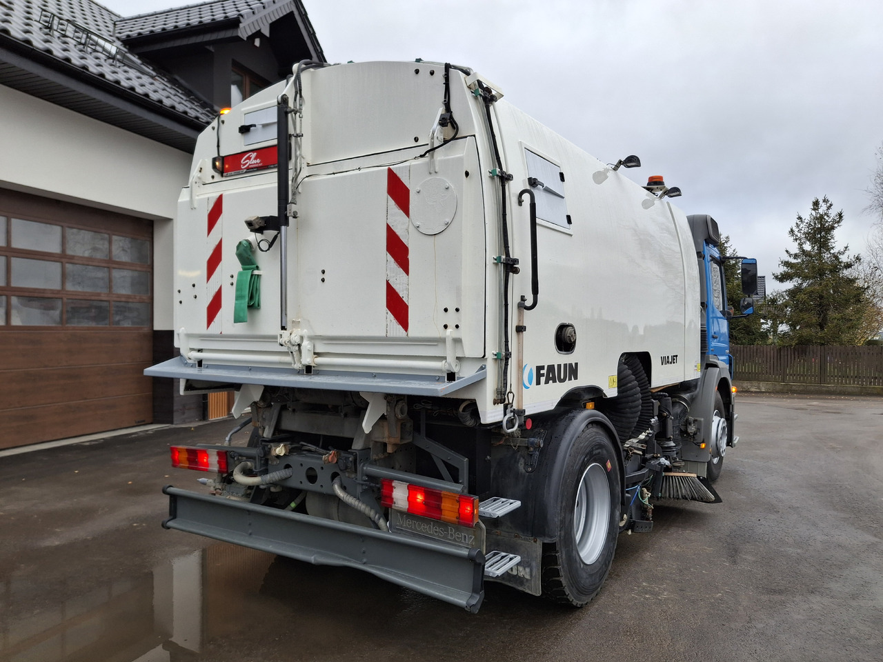 Mercedes-Benz Axor 1829 PM10 Zamiatarka Kehrmaschine FAUN - מטאטא כבישים: תמונה 5 Mercedes-Benz Axor 1829 PM10 Zamiatarka Kehrmaschine FAUN - מטאטא כבישים: תמונה 5