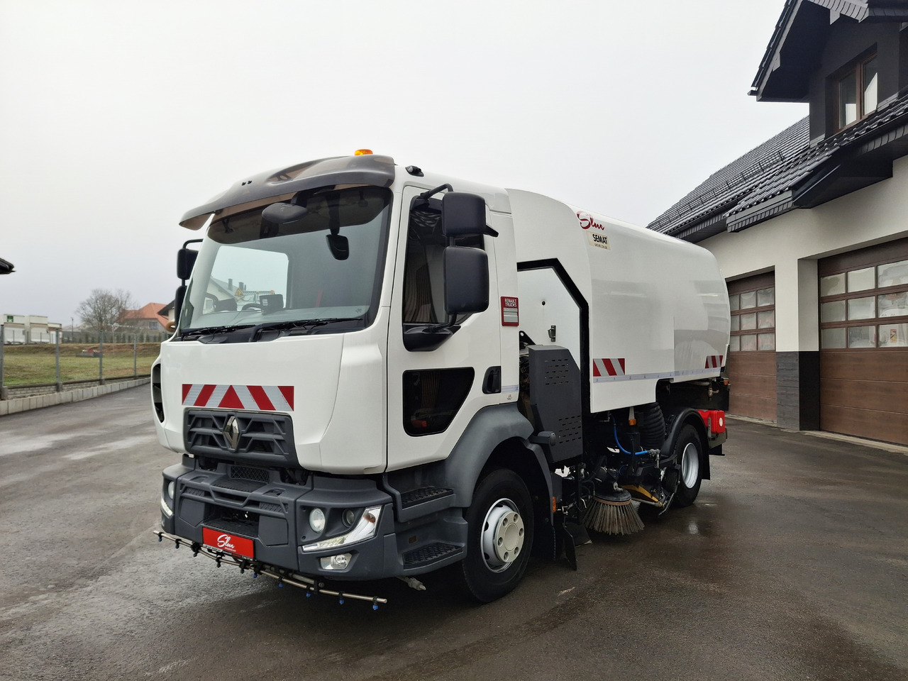 RENAULT D12 Zamiatarka Kehrmaschine SEMAT Zoeller Faun Karcher Euro 6 PM10 L/R 2017r - מטאטא כבישים: תמונה 2 RENAULT D12 Zamiatarka Kehrmaschine SEMAT Zoeller Faun Karcher Euro 6 PM10 L/R 2017r - מטאטא כבישים: תמונה 2