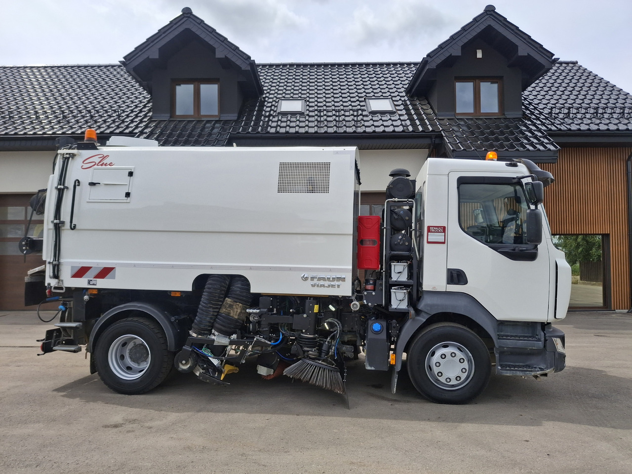 מטאטא כבישים RENAULT D16 Zamiatarka Kehrmaschine FAUN Euro 6 PM10 Szczotki L/R Karcher Rura Do Liści 2 Motoren: תמונה 10