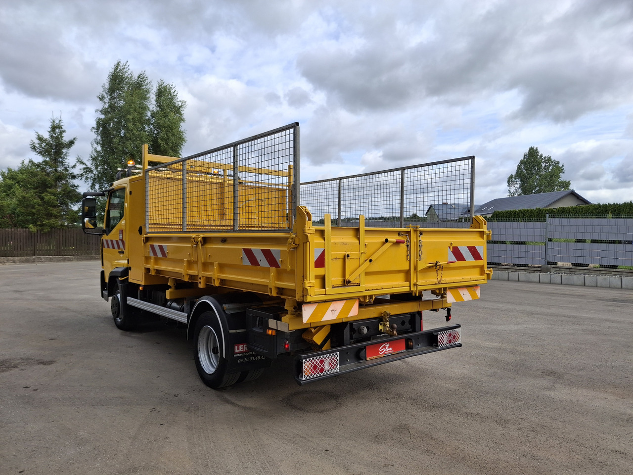 RENAULT D7.5 Wywrotka Kipper 3 Stronna 2015r 84 Tyś KM - מזהיר: תמונה 3 RENAULT D7.5 Wywrotka Kipper 3 Stronna 2015r 84 Tyś KM - מזהיר: תמונה 3