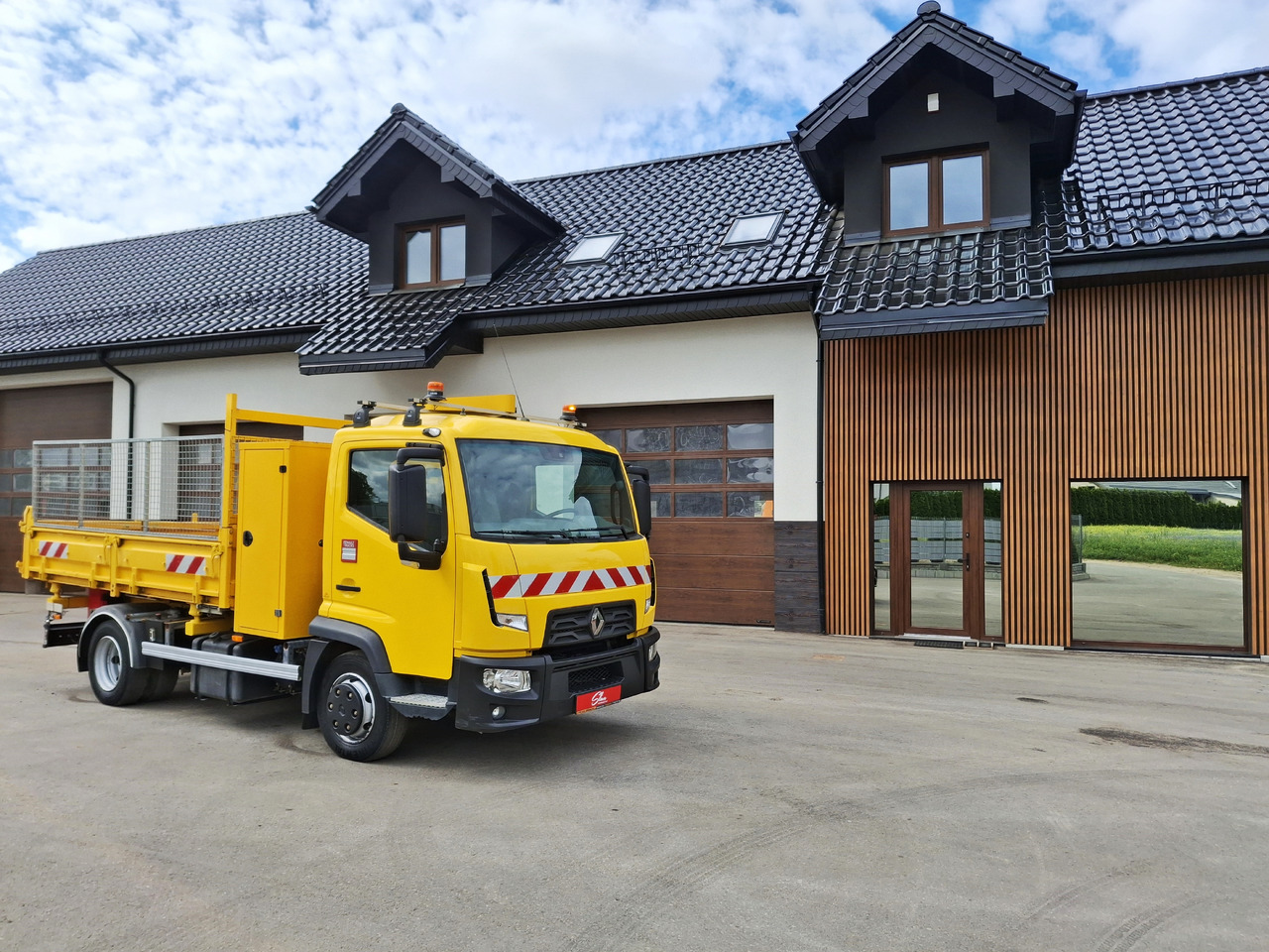 RENAULT D7.5 Wywrotka Kipper 3 Stronna 2015r 84 Tyś KM - מזהיר: תמונה 1 RENAULT D7.5 Wywrotka Kipper 3 Stronna 2015r 84 Tyś KM - מזהיר: תמונה 1