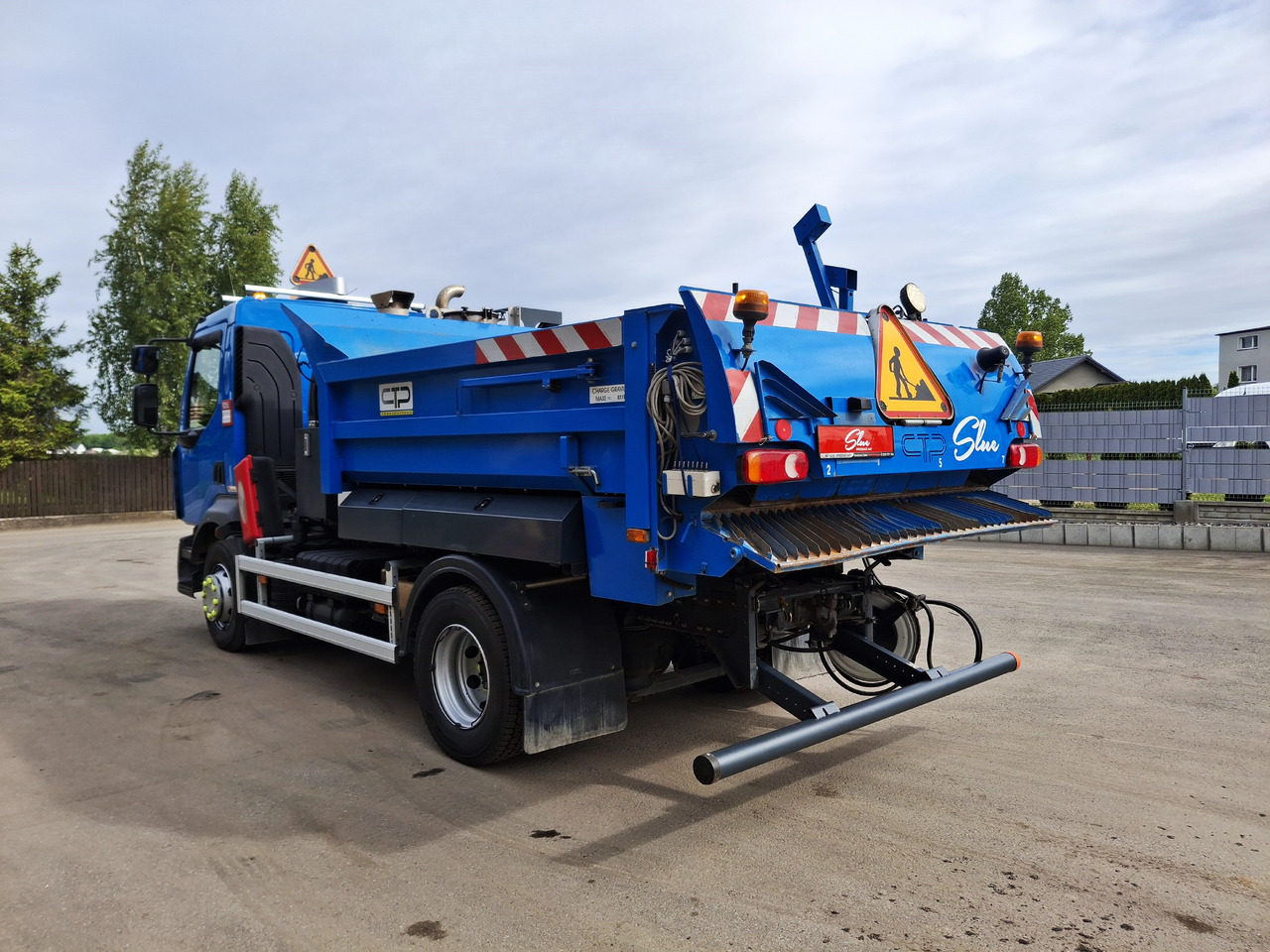 Renault D16 - מפיץ אספלט: תמונה 2 Renault D16 - מפיץ אספלט: תמונה 2