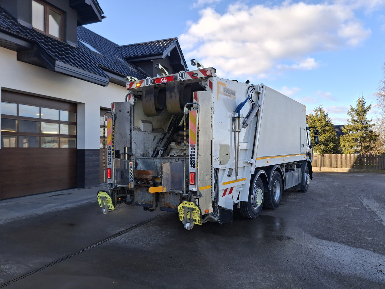 Renault D26 Śmieciarka Mullwagen Environnement VR5 LEV Euro 6 - משאית אשפה: תמונה 4 Renault D26 Śmieciarka Mullwagen Environnement VR5 LEV Euro 6 - משאית אשפה: תמונה 4