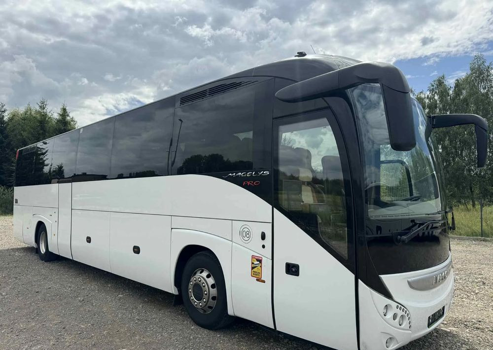 Irisbus Magelys Pro - אוטובוס בין עירוני: תמונה 1 Irisbus Magelys Pro - אוטובוס בין עירוני: תמונה 1
