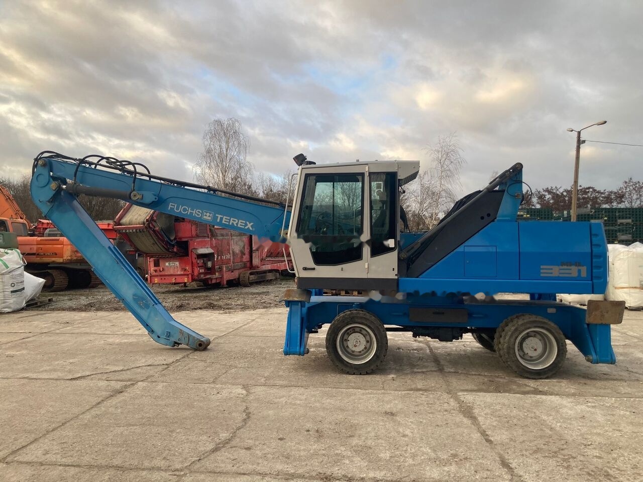 Fuchs MHL 331 D Generator - מטפל בפסולת/ תעשייתי: תמונה 1 Fuchs MHL 331 D Generator - מטפל בפסולת/ תעשייתי: תמונה 1