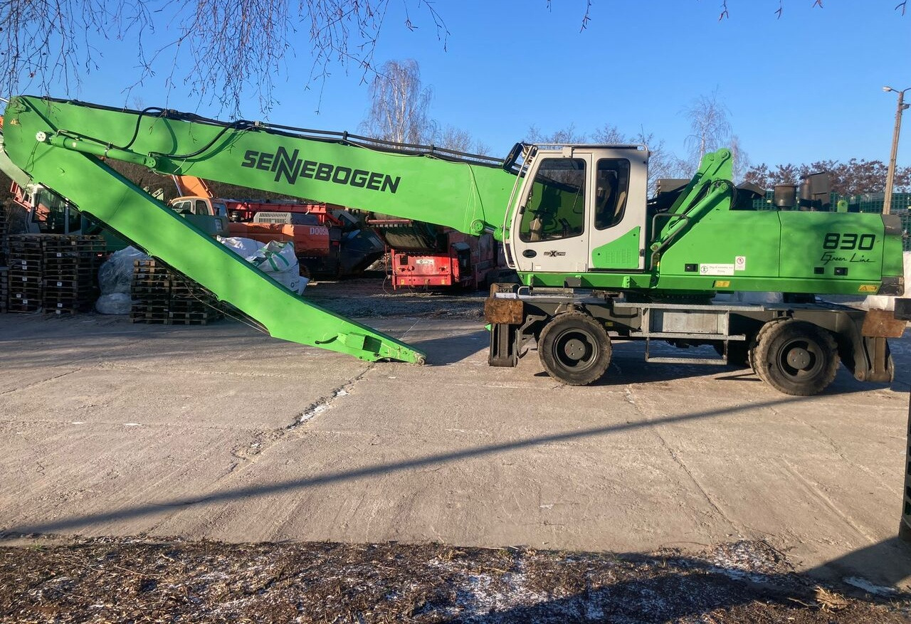Sennebogen 830 - מטפל בפסולת/ תעשייתי: תמונה 1 Sennebogen 830 - מטפל בפסולת/ תעשייתי: תמונה 1