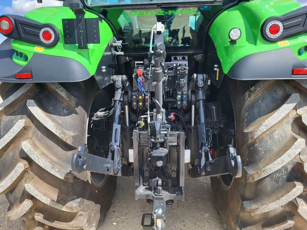 Deutz-fahr 8280 TTV Agrotron - טרקטור חקלאי: תמונה 5 Deutz-fahr 8280 TTV Agrotron - טרקטור חקלאי: תמונה 5