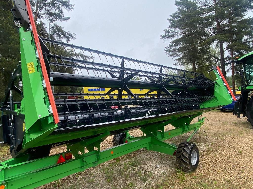 מקצרת קומבינה Deutz-fahr Deutz-Fahr 6305 TS: תמונה 8 מקצרת קומבינה Deutz-fahr Deutz-Fahr 6305 TS: תמונה 8