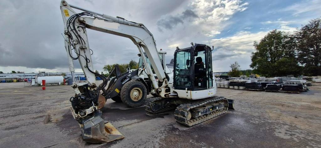 Komatsu PC 80 MR-5E0 - מיני מחפר: תמונה 1 Komatsu PC 80 MR-5E0 - מיני מחפר: תמונה 1