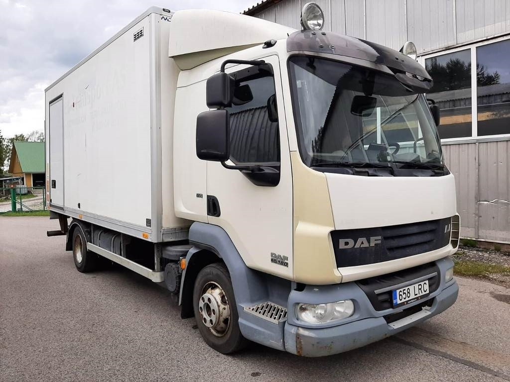 DAF FA 45.180 4X2 KITCHEN - משאית תיבה: תמונה 4 DAF FA 45.180 4X2 KITCHEN - משאית תיבה: תמונה 4
