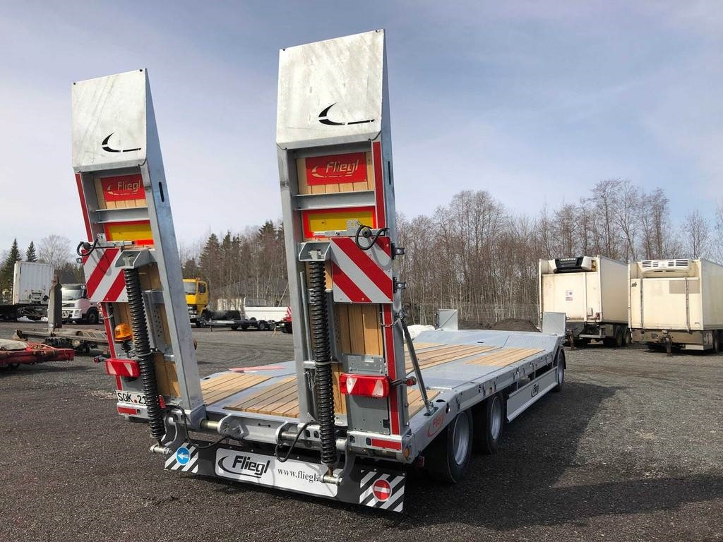 Fliegl DTS-S 300 - קרון נגרר עם מטען נמוך: תמונה 3 Fliegl DTS-S 300 - קרון נגרר עם מטען נמוך: תמונה 3