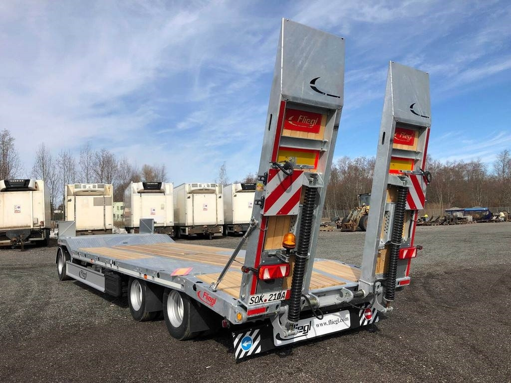 Fliegl DTS-S 300 - קרון נגרר עם מטען נמוך: תמונה 2 Fliegl DTS-S 300 - קרון נגרר עם מטען נמוך: תמונה 2