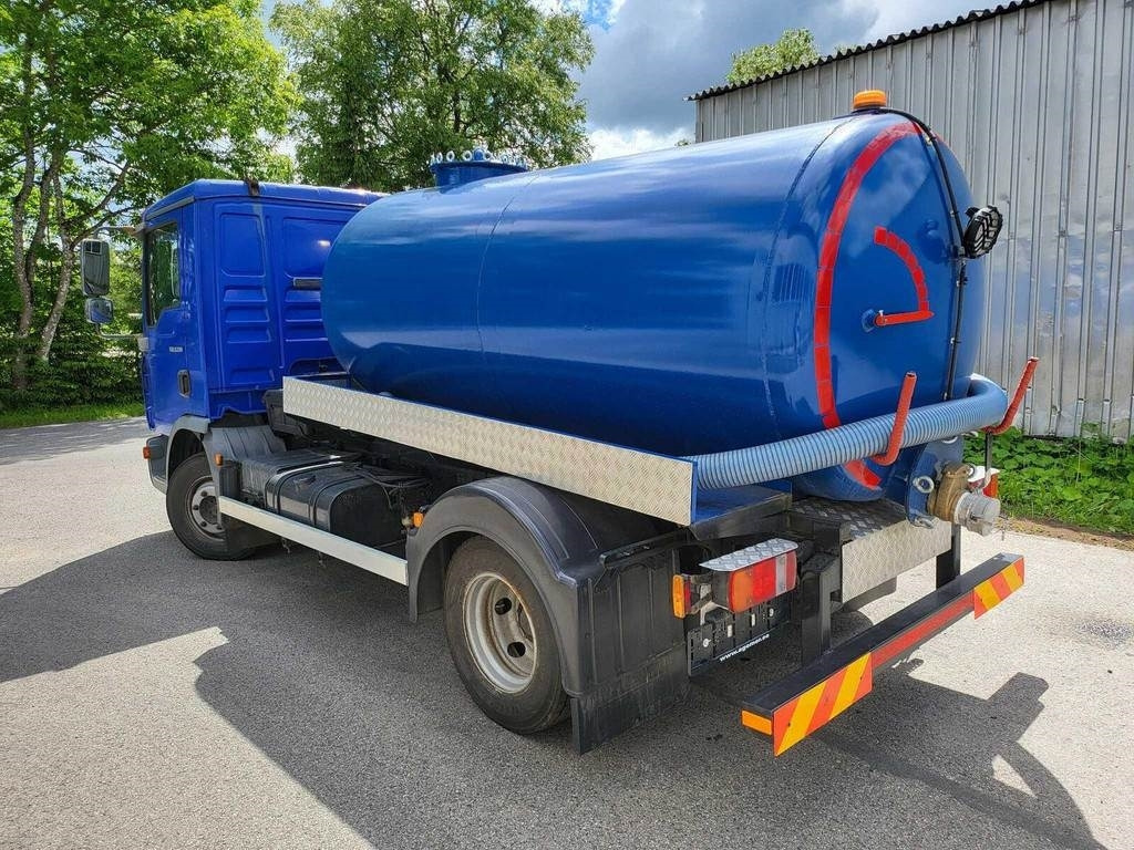MAN TGL 8.180 4X2 VACUUM 4m³ - משאית ואקום: תמונה 3 MAN TGL 8.180 4X2 VACUUM 4m³ - משאית ואקום: תמונה 3