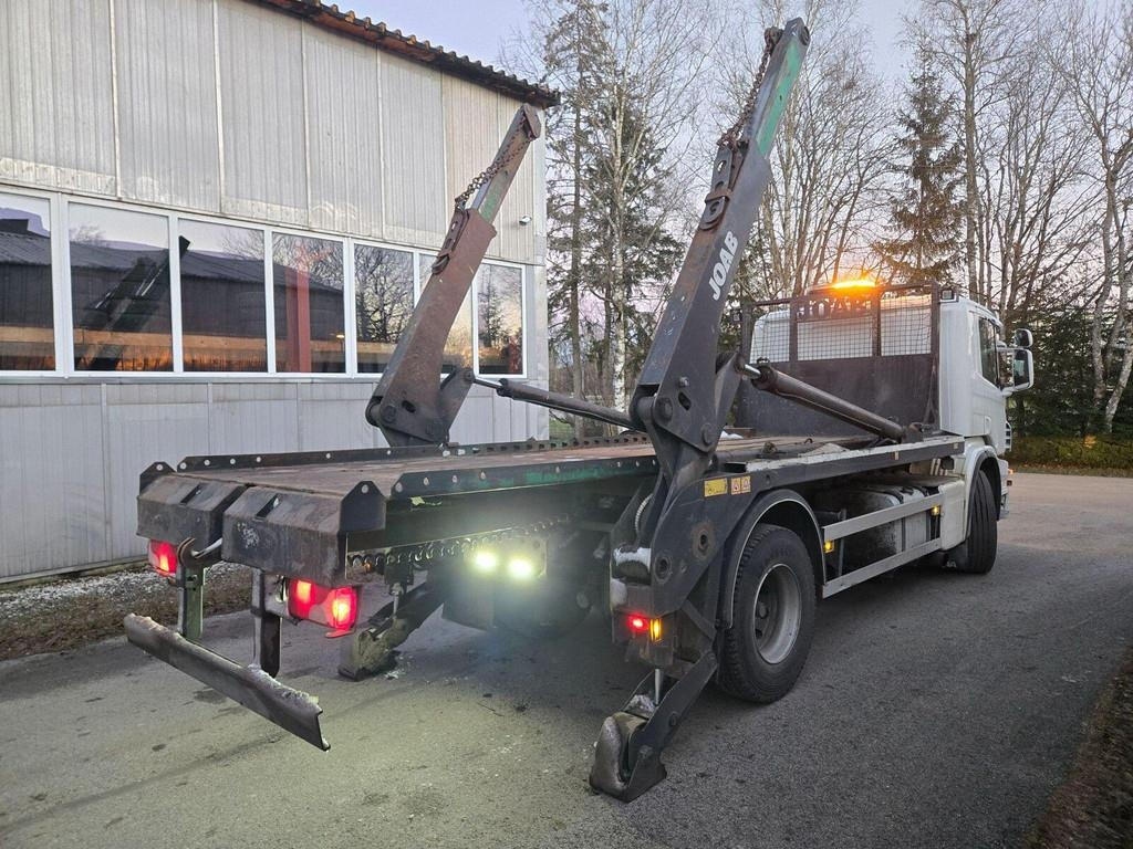 Scania P280 4X2 JOAB - משאית דילוג העמסה: תמונה 4 Scania P280 4X2 JOAB - משאית דילוג העמסה: תמונה 4