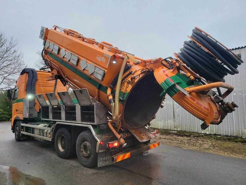 Volvo FH500 6X2 ADR KORP&SON - משאית ואקום: תמונה 2 Volvo FH500 6X2 ADR KORP&SON - משאית ואקום: תמונה 2