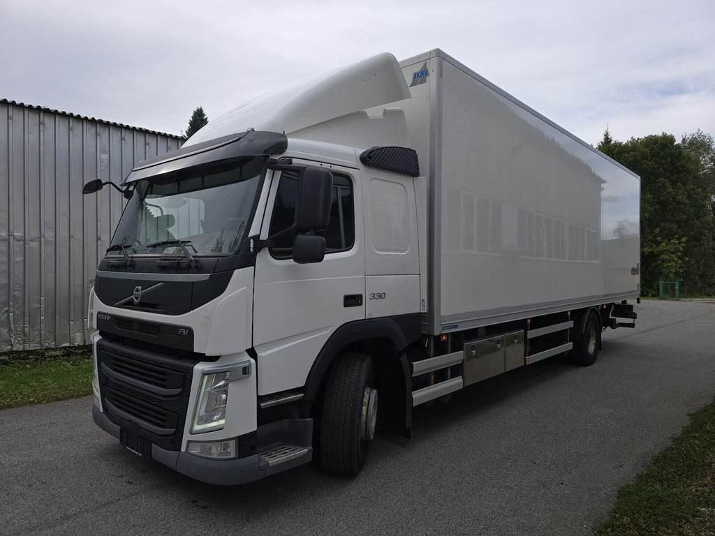 Volvo FM330 4X2 - משאית תיבה: תמונה 1 Volvo FM330 4X2 - משאית תיבה: תמונה 1