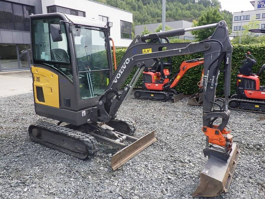 Volvo EC 20 E - מיני מחפר: תמונה 3 Volvo EC 20 E - מיני מחפר: תמונה 3