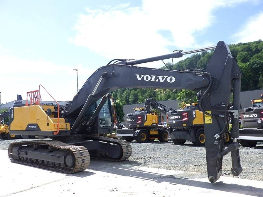 Volvo EC 300 E - מחפר סורק: תמונה 3 Volvo EC 300 E - מחפר סורק: תמונה 3