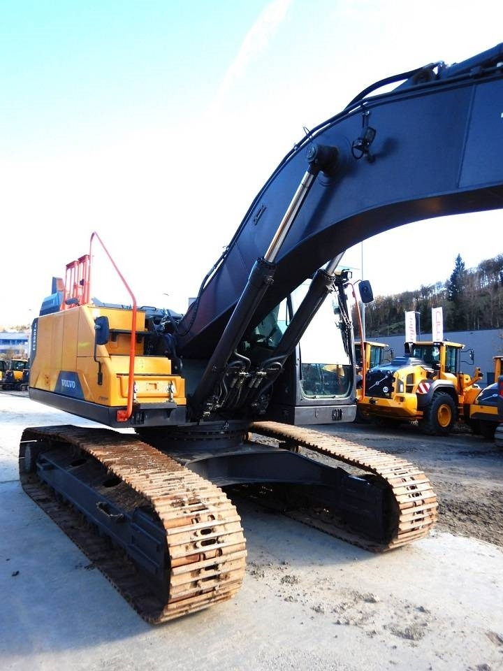 Volvo EC 300 E - מחפר סורק: תמונה 4 Volvo EC 300 E - מחפר סורק: תמונה 4