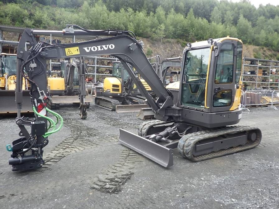 Volvo ECR 58 D mit Tiltrotator Steelwrist - מיני מחפר: תמונה 1 Volvo ECR 58 D mit Tiltrotator Steelwrist - מיני מחפר: תמונה 1